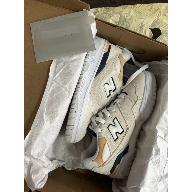 รองเท้า New Balance 550