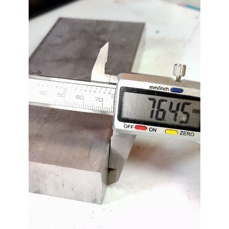 อลูมิเนียมแท่งหนา 25 มิลกว้าง 3 นิ้วยาว 20 เซนติเมตรเกรด 6063