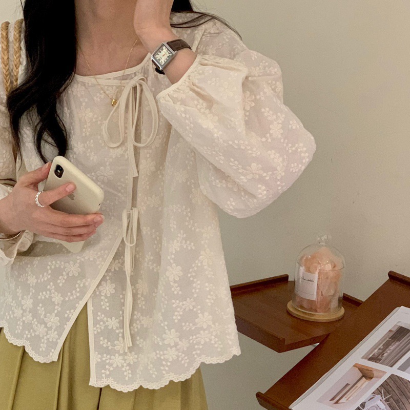 เสื้อแฟชั่น คาร์ดิแกน สีครีม แขนยาว ผูกโบว์หน้า ใส่ไปวัด แฟชั่น สไตล์เกาหลี สตรีท คาเฟ่ แมทช์ได้หลายแบบ