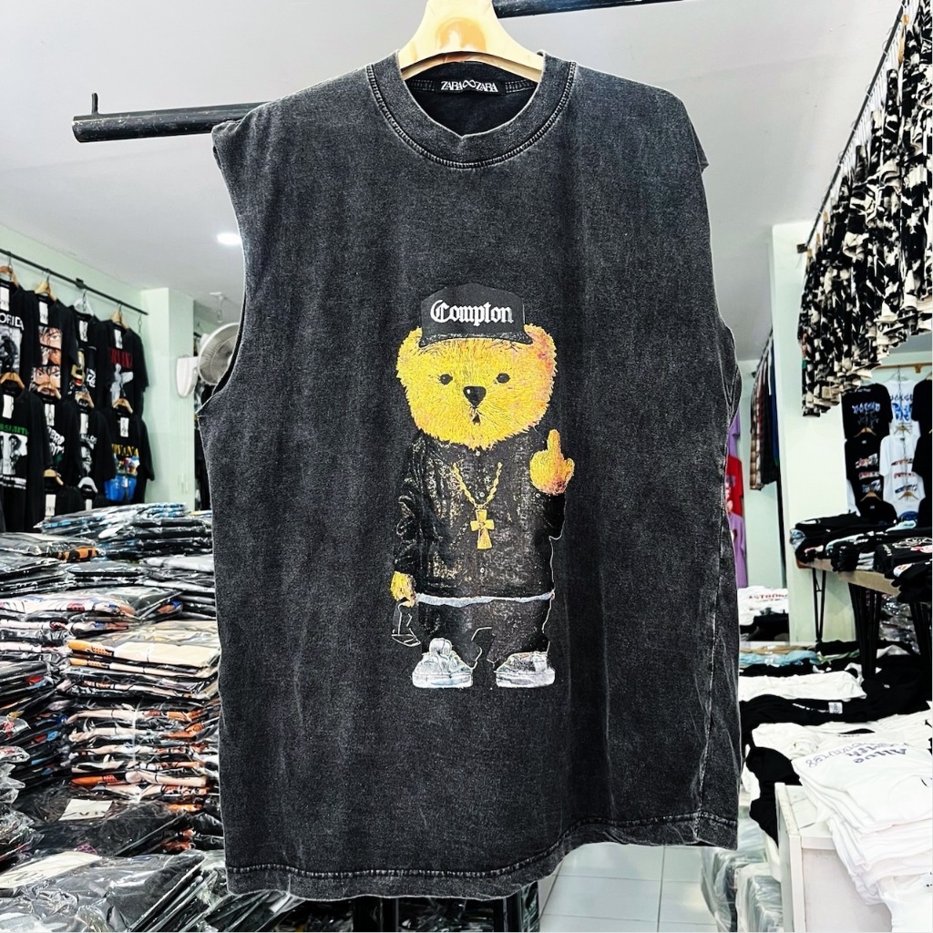 เสื้อวินเทจ กล้ามแขนกุด ใส่ได้ทั้งชายและหญิง สกีนลายหมีน้ำตาล ของแท้100%