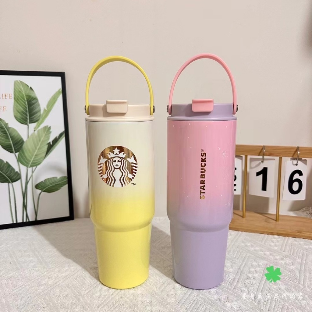 แก้วเก็บความเย็นสี่ทูโทนขนาด 820ML มีสายหิ้วหัวเป็นร้อนในตัว สแตนเลส SUS304