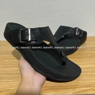 [พร้อมส่ง] รองเท้าแตะผู้ชาย แบบหนีบ สายหนัง ลายเข็มขัด ใส่สบาย