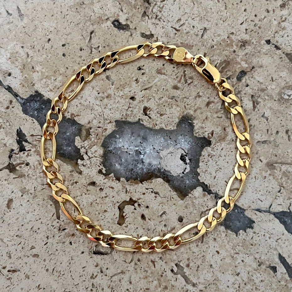 Marbella.bkk กำไลข้อมือ สร้อยข้อมือ เงินแท้ แบบโซ่ ฟิกาโร่ สีทอง รุ่น Gold Figaro I Bracelet (unisex)