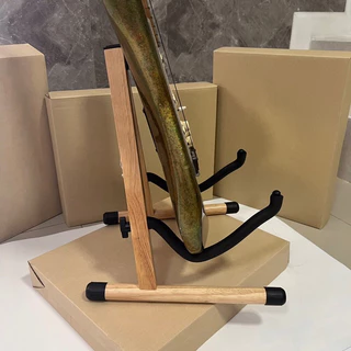 ขาตั้งกีตาร์ไม้เนื้อแข็งWood guitar standผลิตจาไม้เนื้อแข็งเคลือบเงาอย่างแข็งแรงทนทานใช้ได้ทั้งกีตาร์โปร่งและกีตาร์ไฟฟ้า