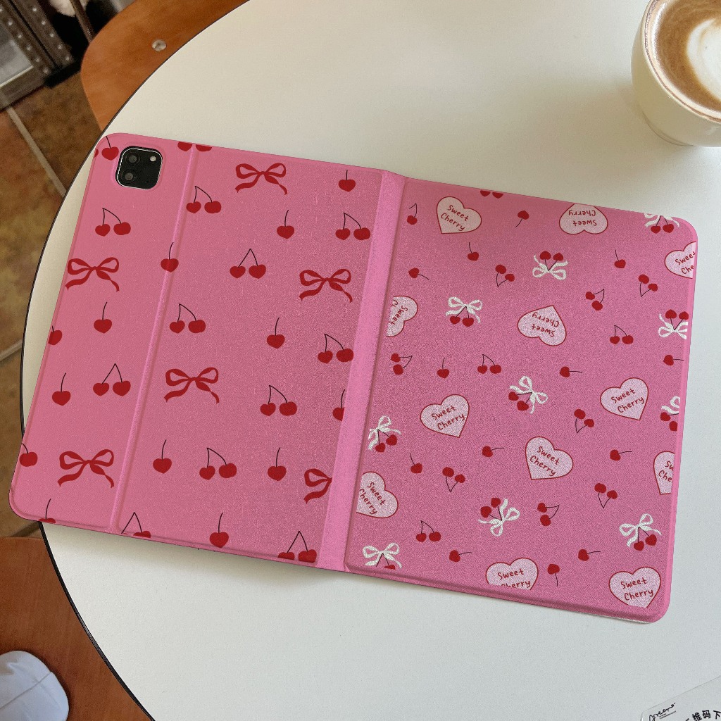 พร้อมส่ง เคสไอแพด gen9 MINI7 pro11 2024 TPU พร้อมถาดใส่ปากกา Sweet Cherry case iPad Air5 Air6 Gen10