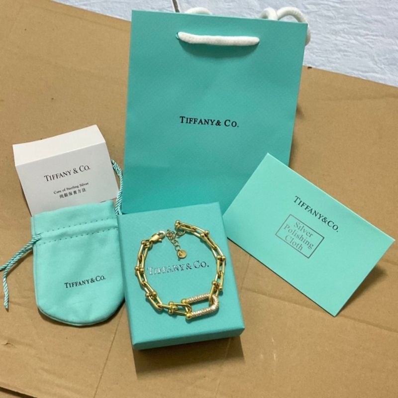 พร้อมส่งสร้อยข้อมือtiffany&co