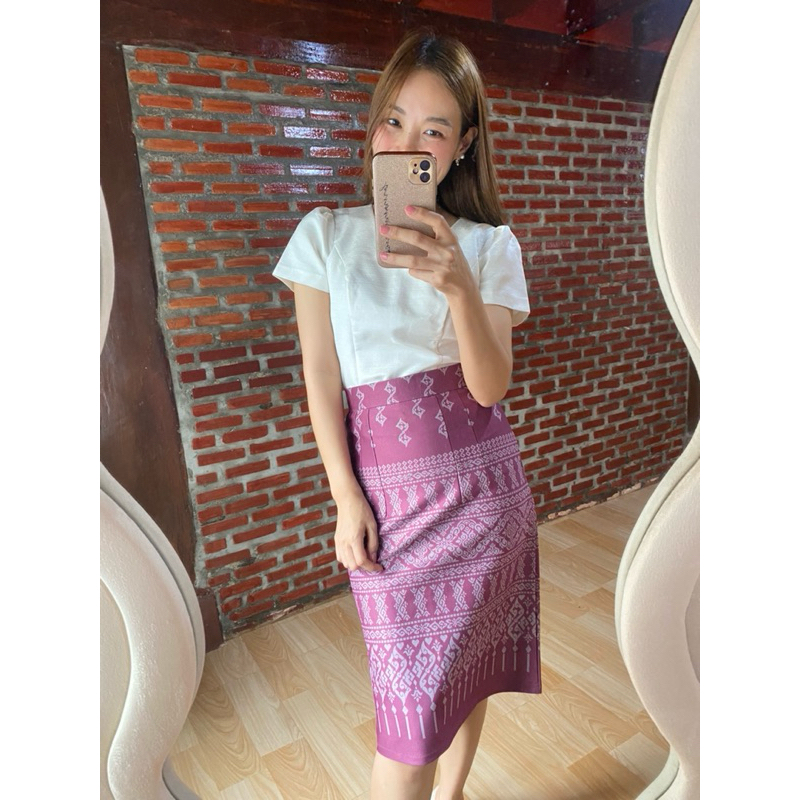 กระโปรงลายขอประยุกต์ ทรงเอ ยาว 24 นิ้ว