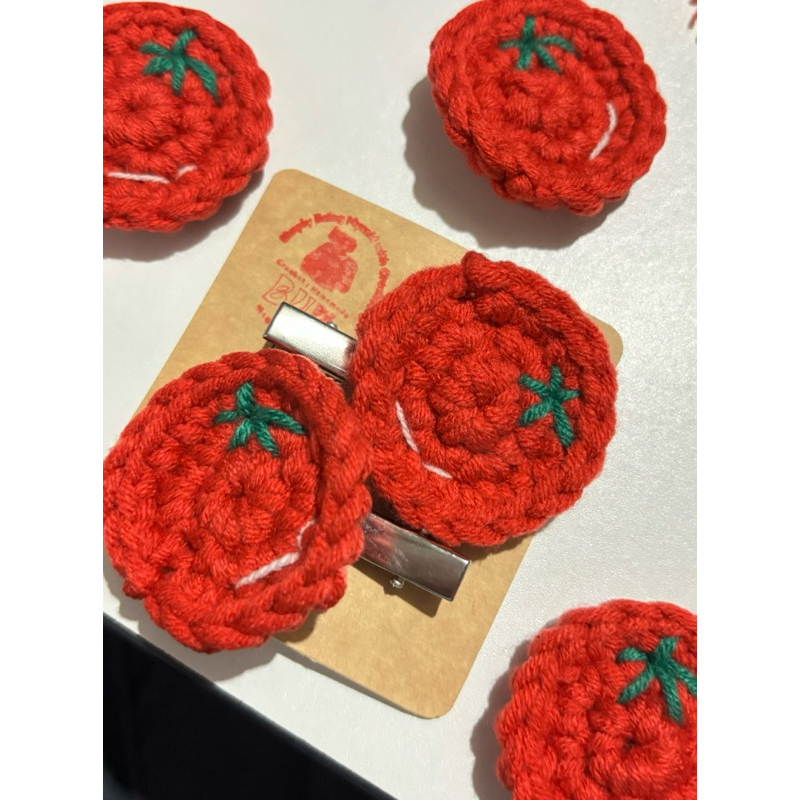 กิ๊ฟติดผมมะเขือเทศ;crochet/handmade/🍅/กิ๊ฟติดผมโควเช