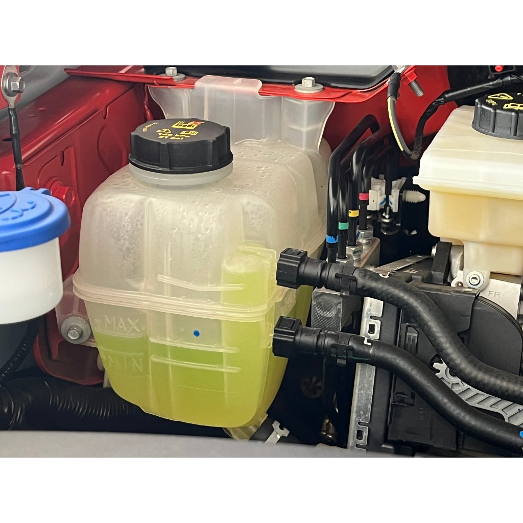 หม้อพักน้ำ หม้อพักน้ำ Next-gen PN :  MB3Z8A080A