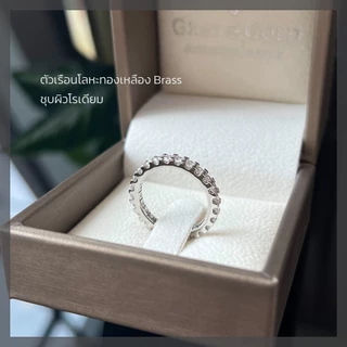 Kismet แหวนเพชรสังเคราะห์ CZ เพชรแถว 6 ตังค์ (รอบวง) ตัวเรือนทองเหลือง Brass ชุบผิวโรเดียม สีเงิน Gray & Gold Jewelry