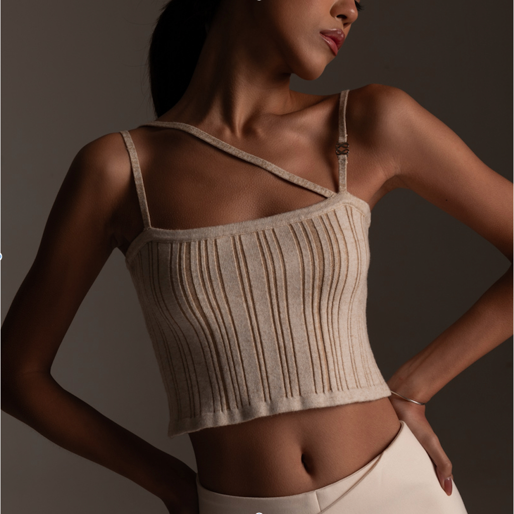 CORE Atelier - Control Crop Top เสื้อครอป เสื้อกล้าม