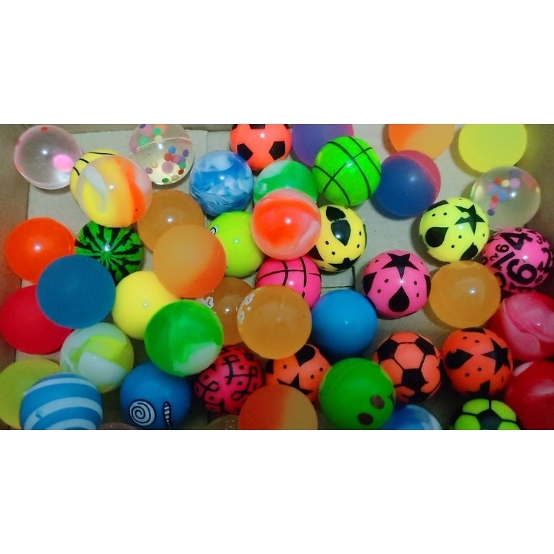 ลูกเด้ง ยาง คละแบบ สนุก toy ball พร้อมส่ง
