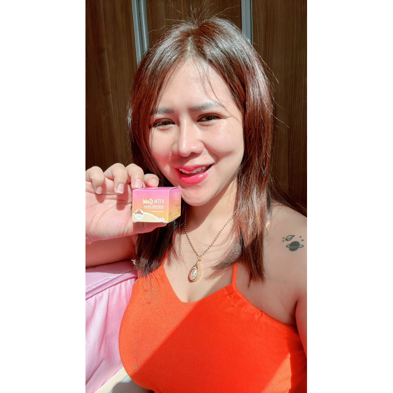 ซื้อ 1 แถม 1 ครีมกันแดดทองคำวีต้า สูตรหน้าเงา SPF 50 ขนาด 10 กรัม