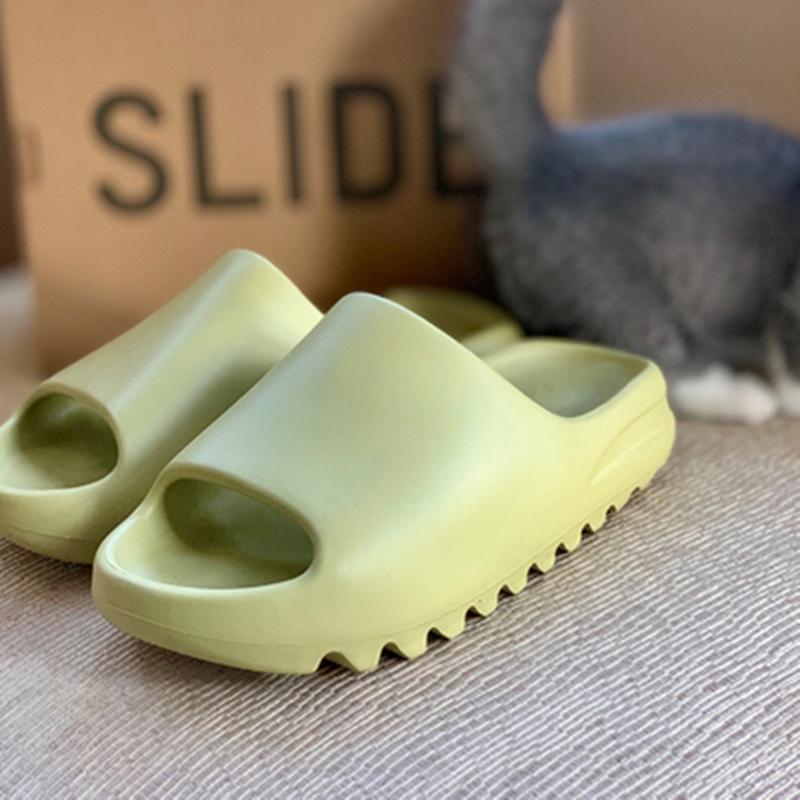 TIKP รองเท้าแตะเกาหลี มินิมอล พื้นนิ่ม น้ำหนักเบา ใส่สบาย EVA