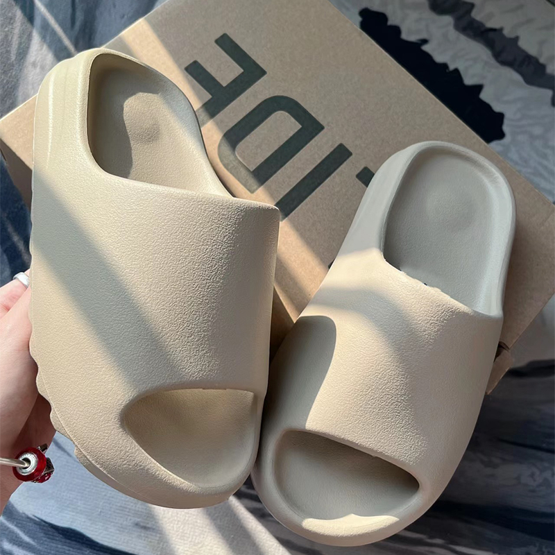 TIKP รองเท้าแตะเกาหลี มินิมอล พื้นนิ่ม น้ำหนักเบา ใส่สบาย EVA