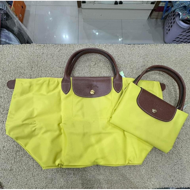 ⭐️Sales Clear Stocks ⭐️  New Longchamp M short Sz-30x28x20 cm    🧧🧧3,890฿ทักมา👇🏻👇🏻👇🏻 "DNE' UDTOWN"