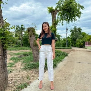 (NT 9)กางเกงทรงบอยเอวสูง กระบอกเล็ก 9 ส่วน (Size S-36) เเต่งตะขอหน้า