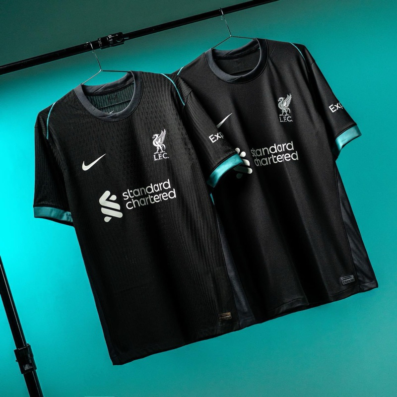 Liverpool 2024/25 Away Jersey