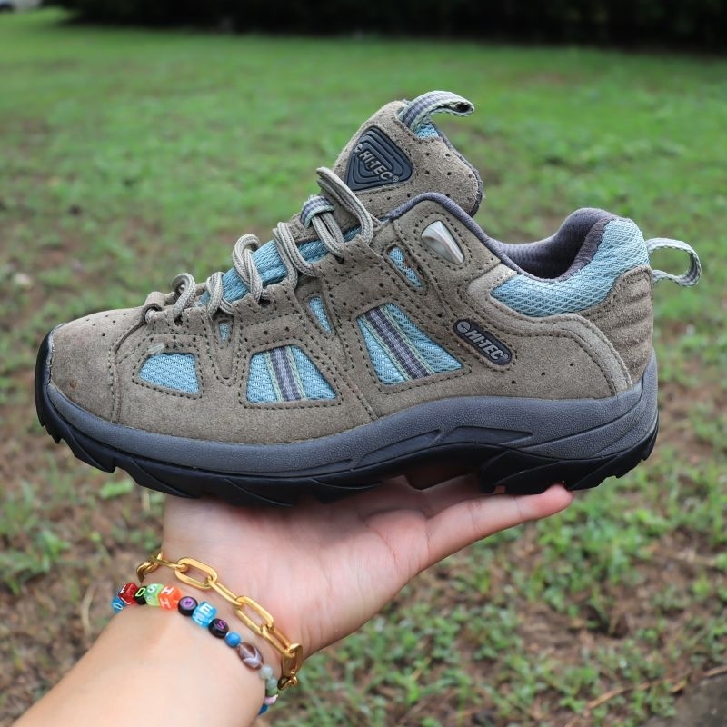 ส่งฟรี 22.5Cm รองเท้า Hi-Tec Bandera Low WP รองเท้าเดินป่า Taupe Hiking Pre-owned Authentic