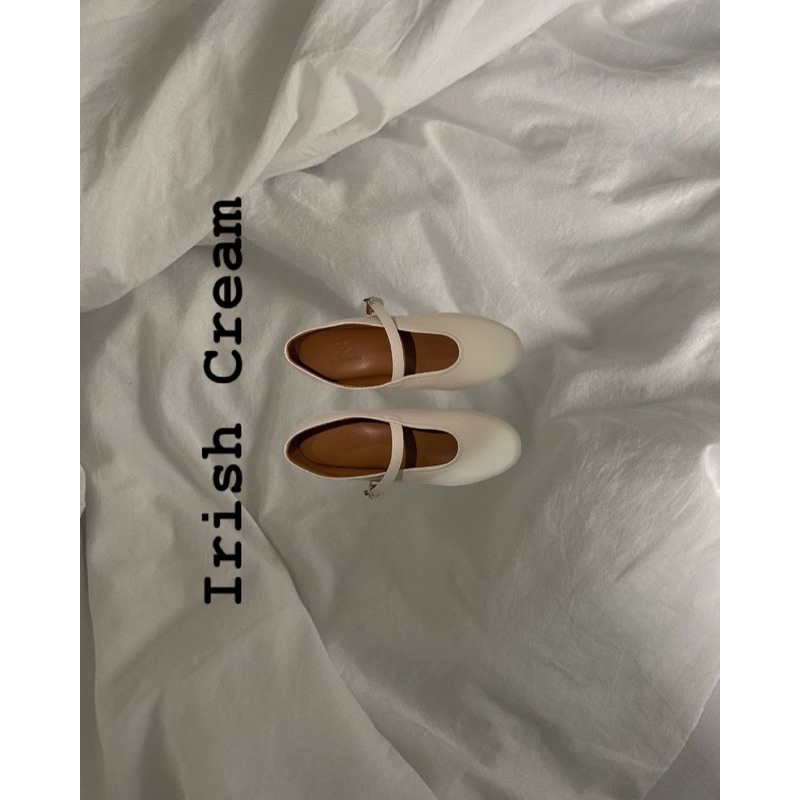 Twotwentytwo.Store “Envy” MaryJane soft shoes