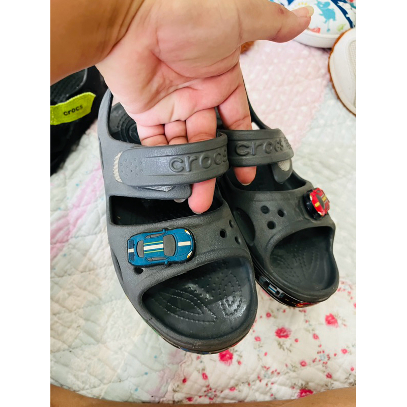 รองเท้า crocs รัดส้นเด็ก มือ2 1แถม1