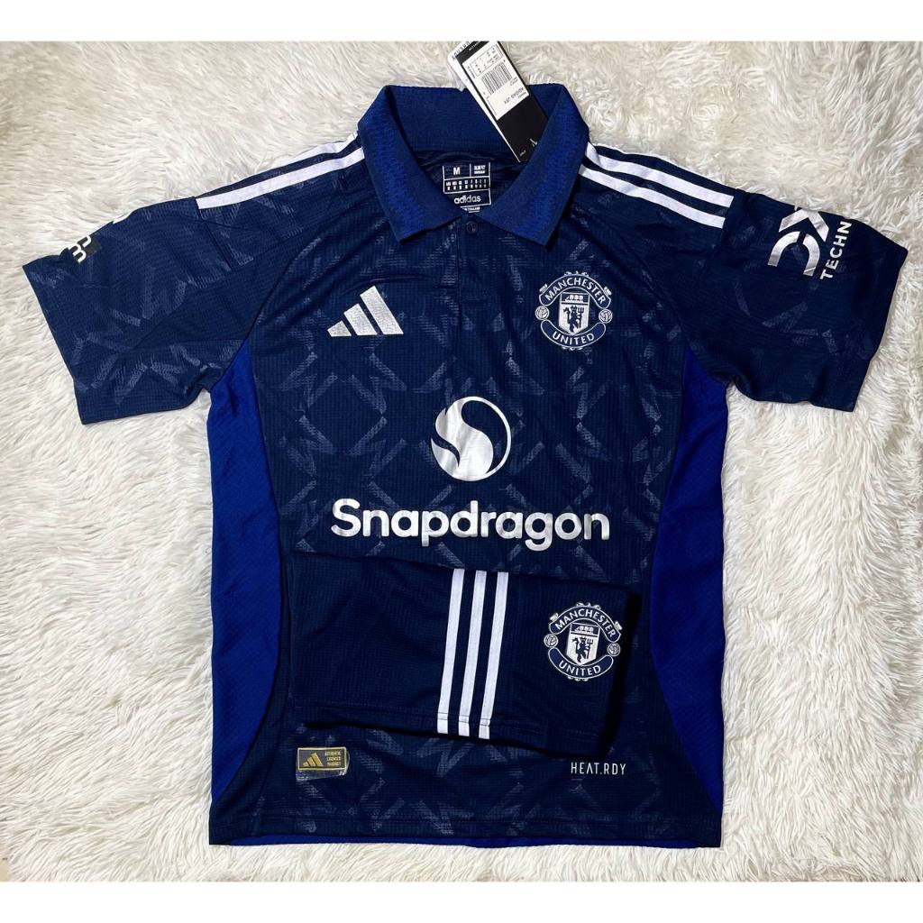 เสื้อฟุตบอล ทีมManu AAA Player เสื้อพร้อมกางเกงชุดกีฬาผ้าดีใส่สบาย2024/2025