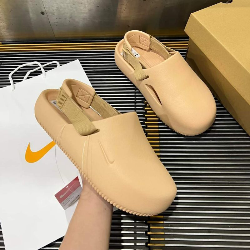 Nike Calm Slide พื้นหนา กันลื่น สําหรับผู้ชาย และผู้หญิง รองเท้าแตะลำลองแบบสวม สำหรับผู้ชาย ร้องเท้าแตะแบบสว