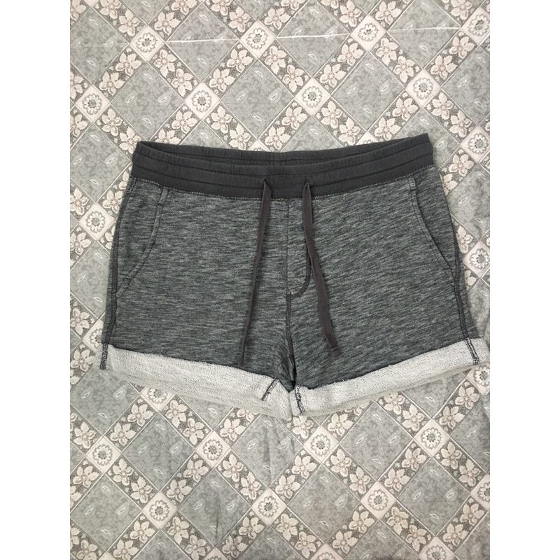 Gap กางเกงขาสั้นเอวยืด