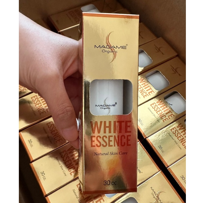 เซรั่มไวท์เอสเซนส์ ครีมมาดามออร์แกนิกของแท้ ขนาด 30 CC. Madame organic