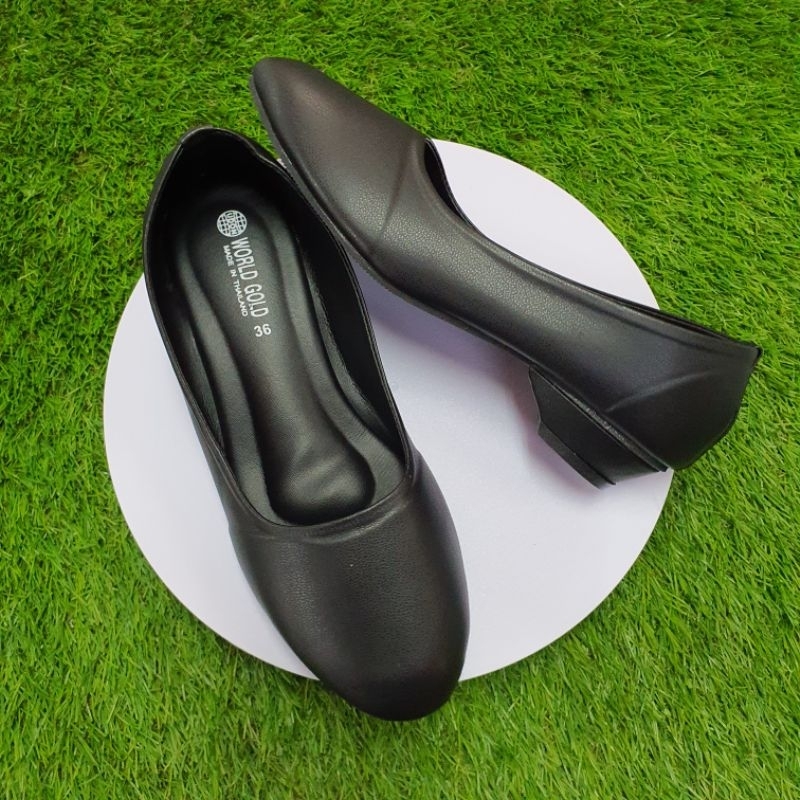 รองเท้าคัทชูปลายมนหนังนิ่มสีดำ ส้นสูง 1 นิ้ว ไซส์ 36-40 รหัส B7132