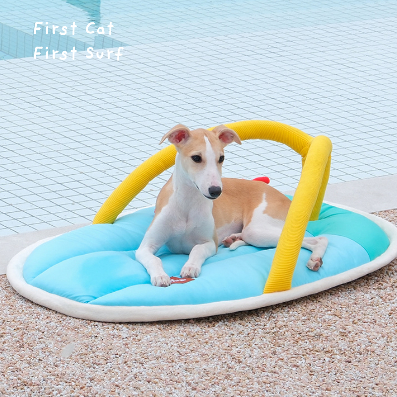 Pet Mat ที่นอนสัตว์เลี้ยงรูปรองเท้าแตะแบรนด์ Zeze ที่นอนสัตว์เลี้ยง ที่นอนแมว