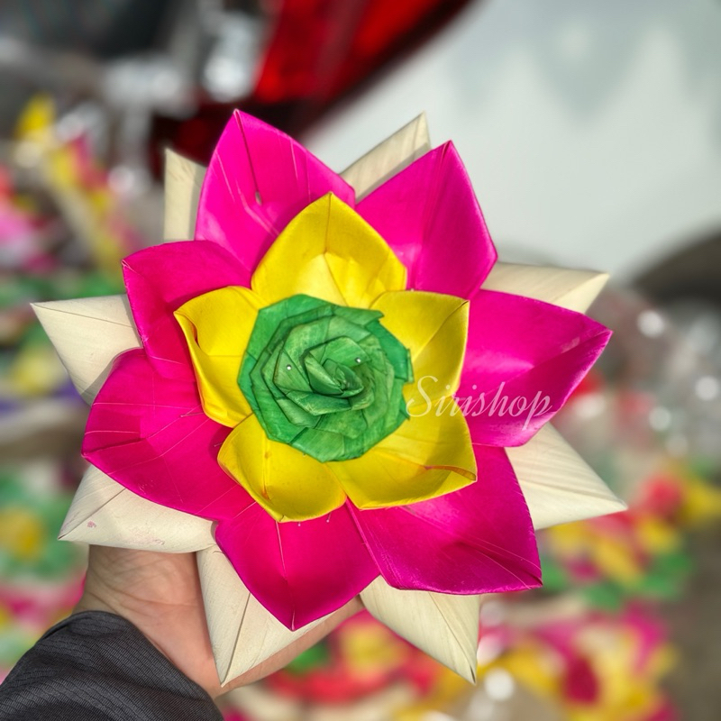 กระทง กระทงใบลานย้อมสี งานฝีมือชาวบ้านจังหวัดสุโขทัย