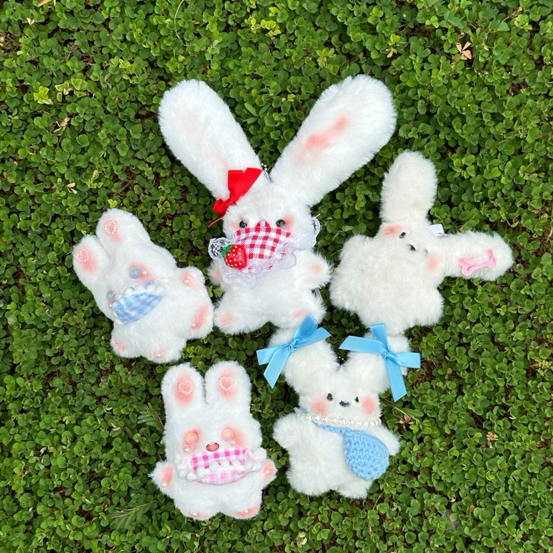 พร้อมส่ง พวงกุญแจ กระต่ายน่ารัก ที่ห้อยกระเป๋า สินค้าน่ารัก ของขวัญ