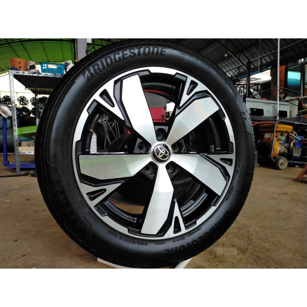 แม็กโตโยต้า ขอบ18 พร้อมยางบริสโตน 225 50 18 ปี22 ใส่ camry chr innova revo vigo อื่นๆ 5 รู 114