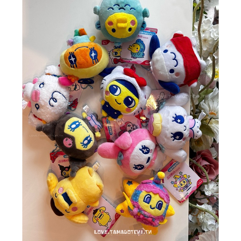 tamagotchi พวงกุญแจทามาก็อตจิ sanrio x tamagotchi นำเข้าจากญี่ปุ่น🇯🇵🎀พร้อมส่งในไทย