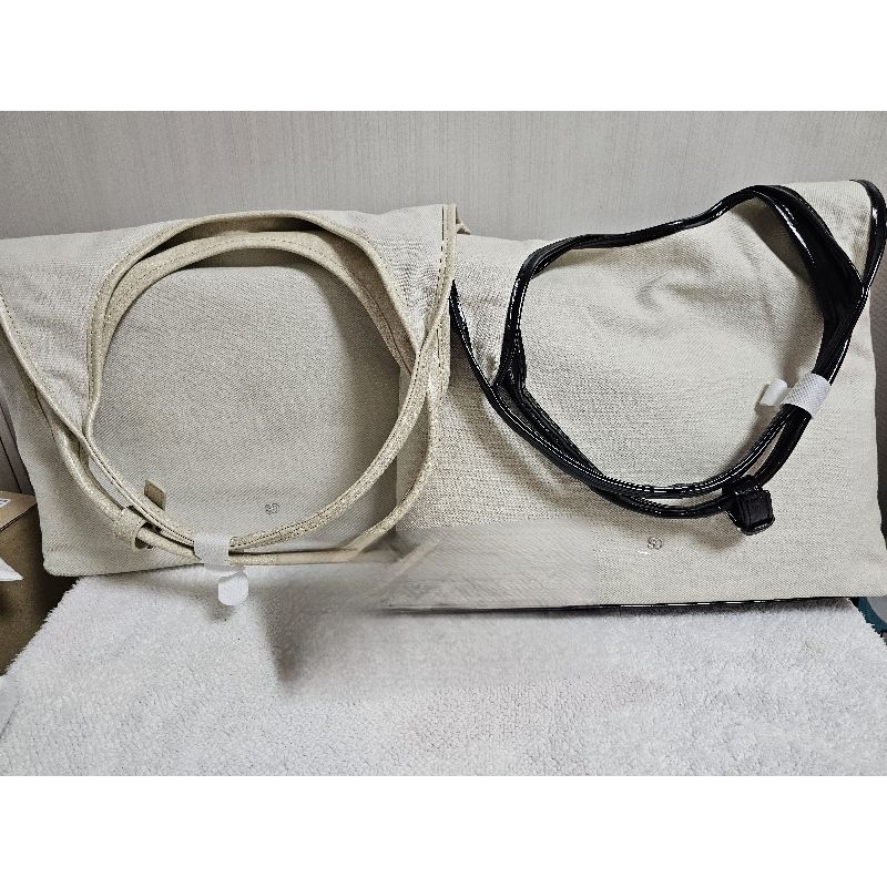 พร้อมส่ง กระเป๋า Stand Oil Ringo Bag