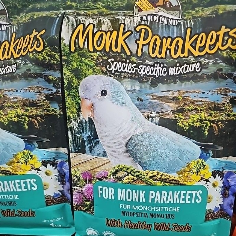 Farmland สูตร Monk Parakeet ขนาด 1 kg