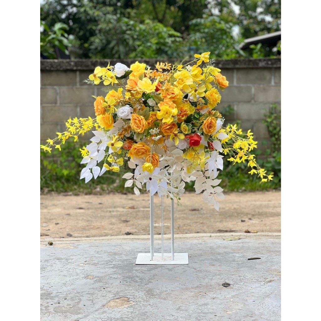 ชุดดอกไม้ติดโพเดียมหรือติดสแตน - รูปที่ 3