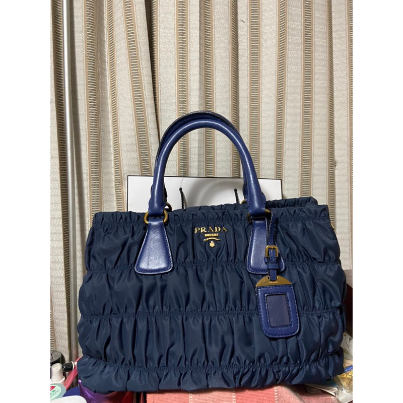 Prada tessuto nylon gaufre