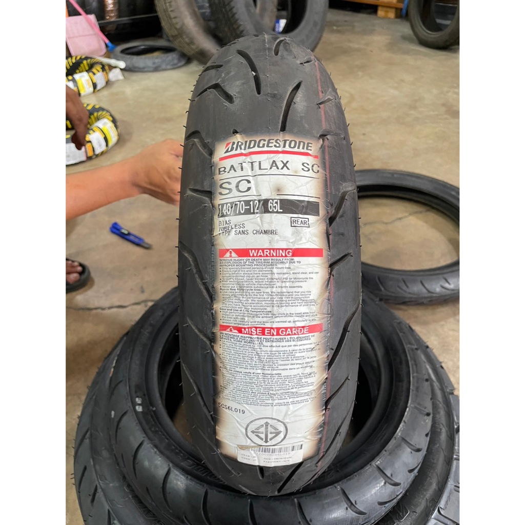 ยี่ห้อBRIDGESTONEขนาด140/70-12 รุ่นBATTLAX SC65 ปี20