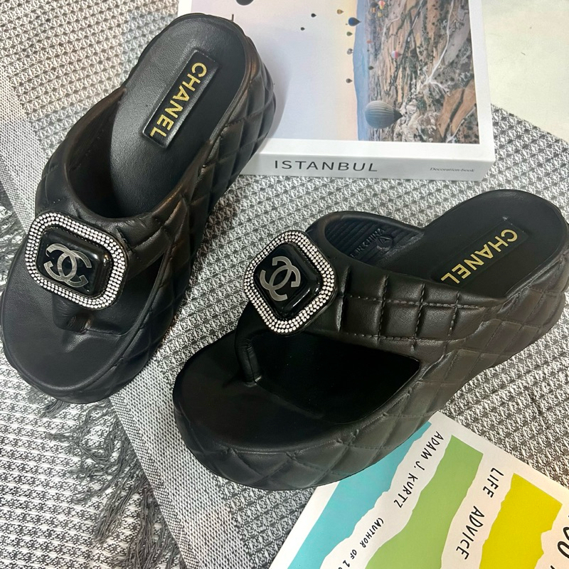 รองเท้าหนีบ ชาแนล น้ำหนักเบา พร่อมส่ง