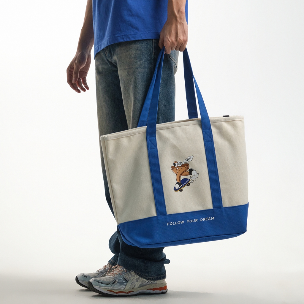 era-won กระเป๋าผ้า Art toy Medium Bag สี Korean cobalt