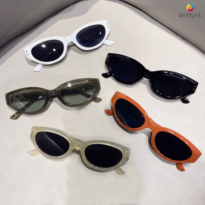 COD🌷แว่นตากันแดดแฟชั่นสไตล์เกาหลีUV400ป้องกันรังสียูวีกรอบตาแมวย้อนยุคหรูหราแว่นกรองแสงสำหรับผู้ชายและผู้หญิง-detlyet