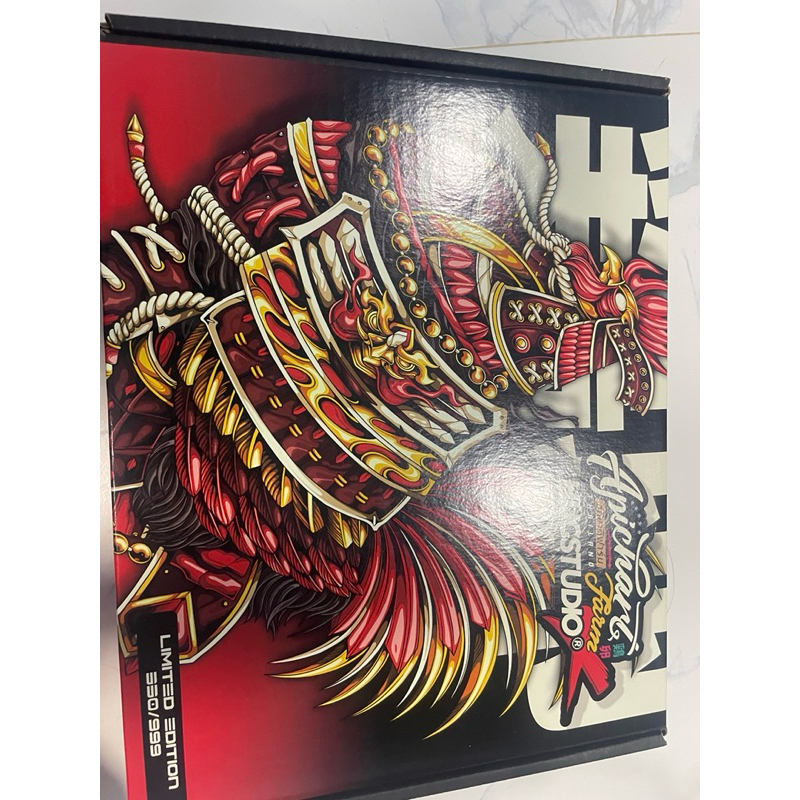 Apichart x Hugstudio ไซส์XL ไก่ซามูไร ผลิตแค่ 999 ตัว เท่านั้น!!!