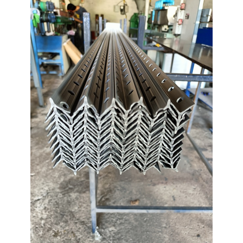 เซี้ยมPVC (7×14×14) ยาว2เมตร ราคาถูก เหนียว หนา ไม่หักง่าย เกรดA 1กล่อง/100เส้น