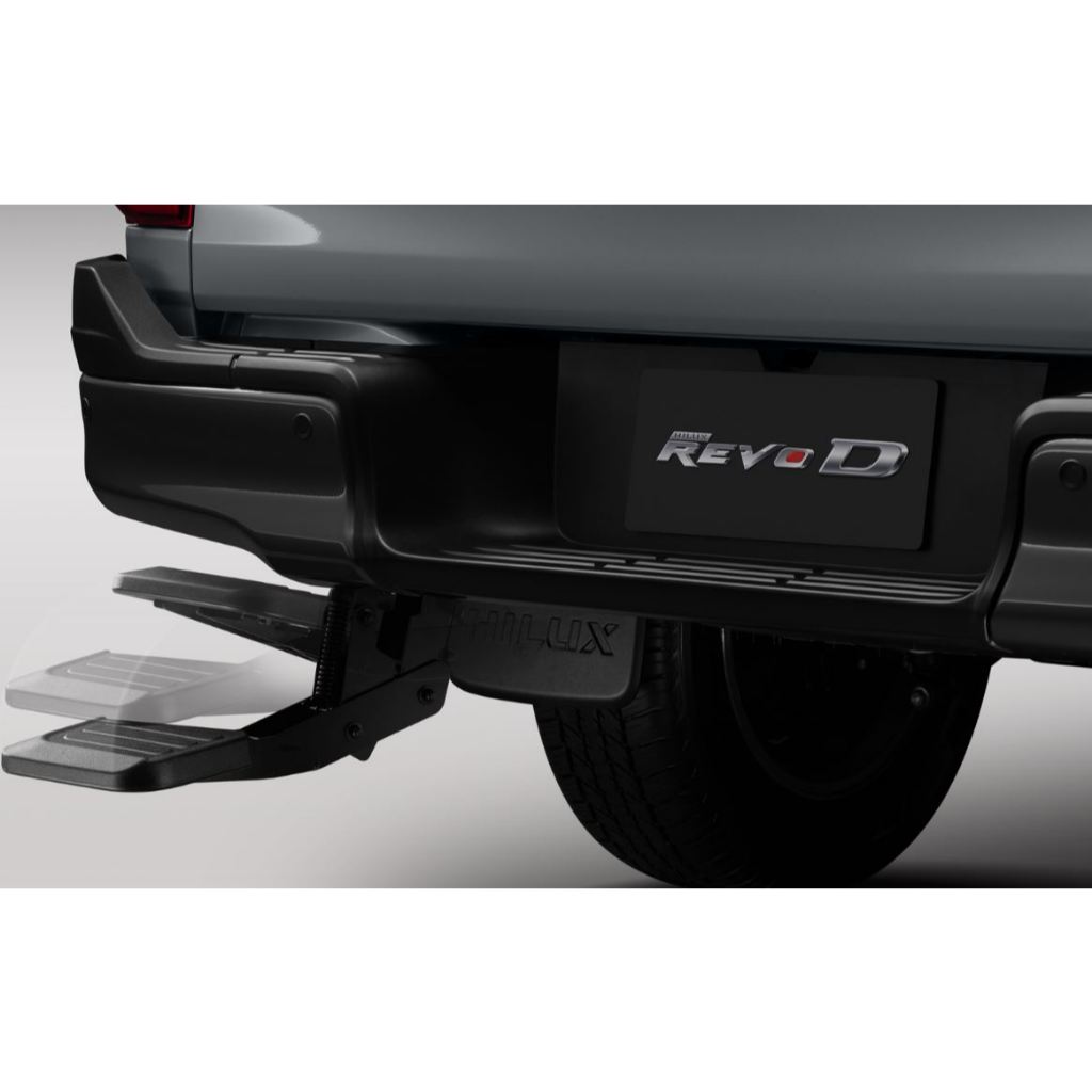 655. (ของแท้) PC388-0K00B-S1 บันไดท้ายแบบพับได้ Retractable rear step Toyota Revo/เบิกศูนย์