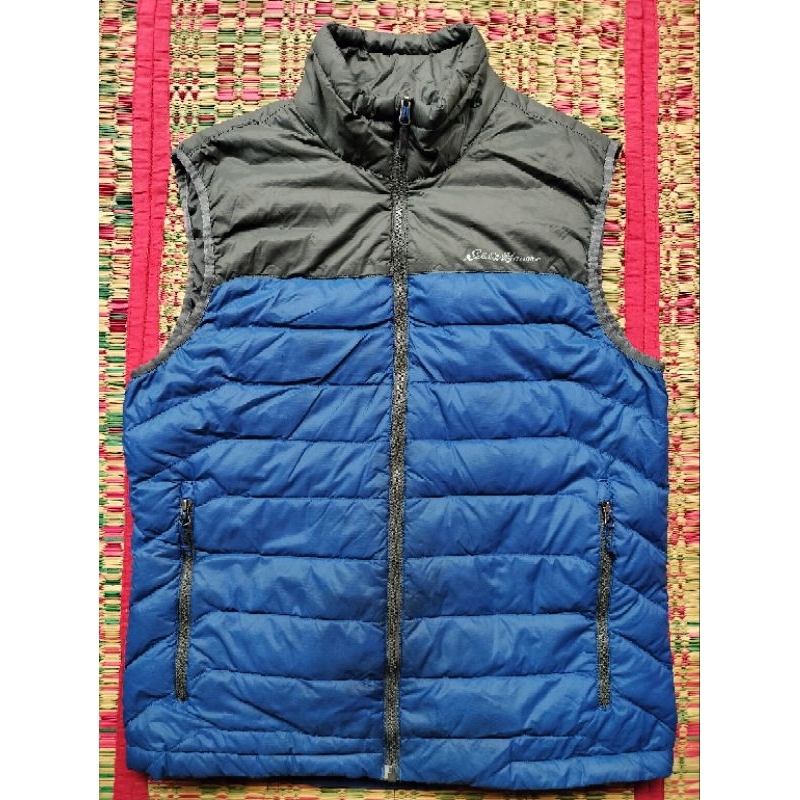 เสื้อกั๊ก กันหนาว Eddie Bauer