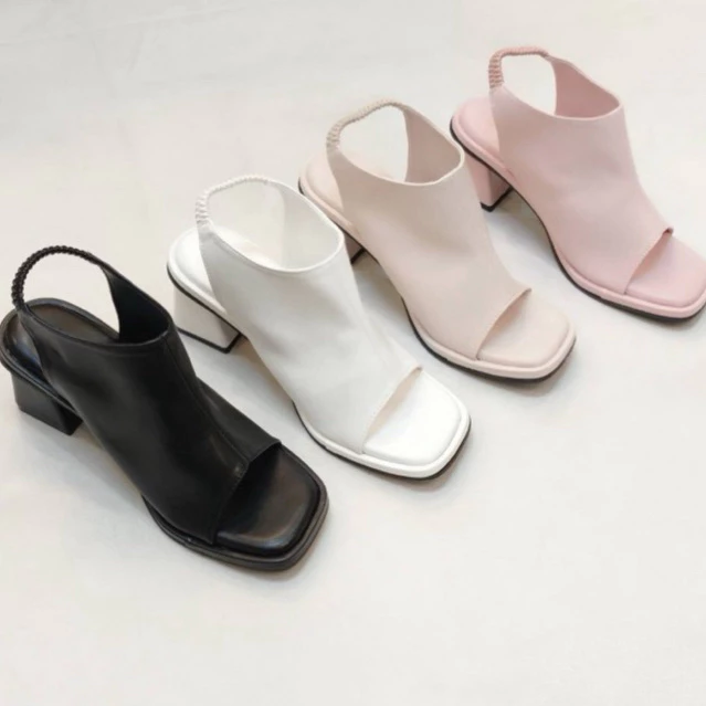 New!!!! รองเท้าส้นสูง 2.5 นิ้ว พื้นรองเท้านิ่มมาก หนัง PU อย่างดี มีสายรัดส้นยางยืด ผลิตในไทย