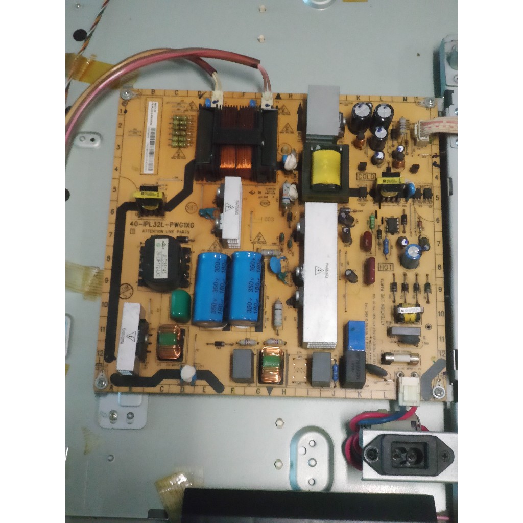 อะไหล่ ทีวี philips 32PFL5609s/98 เมนบอร์ด tcon บอร์ด พาวเวอร์ ซัพพลาย ขาตั้ง ลำโพง มือสอง สภาพดี ขอ