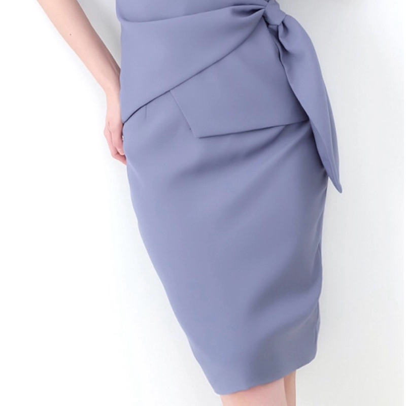 กระโปรงทรงสอบ ทรงดินสอ ใส่ทำงาน ใส่ได้ทุกวันค่ะ เอวสูงช่วยเก็บหน้าท้อง
